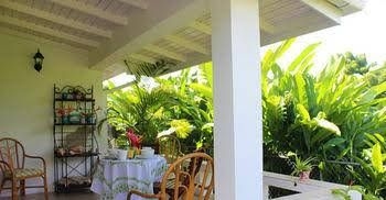 Smithy's Garden Cottage2