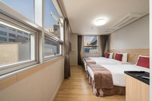 Deluxe Triple Room