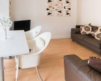 Ivory Suite Ivory Suite