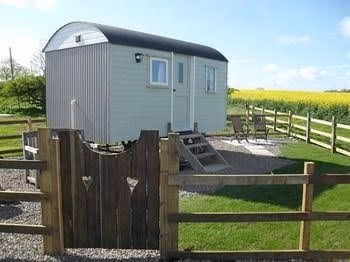 The Shepherds Hut3
