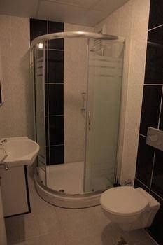 Hotel Mara1
