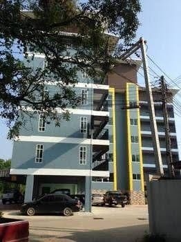 Golden Palace Inn3