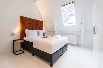 YAYS Concierged Boutique Apartments Zoutkeetsgracht1