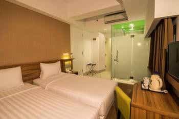 Whiz Prime Bogor Whiz Prime Bogor