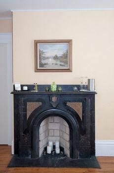 Candlebay Inn4