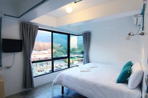 King Room with Mountain View