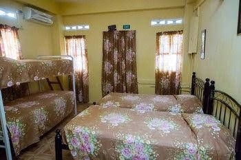 Villa Shalom Guest House3