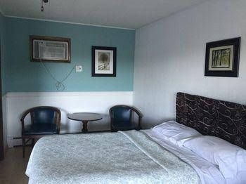 Powhatan Motel3