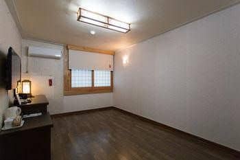 Benikea Jeonju Hansung Tourist Hotel Benikea Jeonju Hansung Tourist Hotel