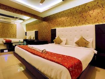 OYO Rooms Hitech City Extension1