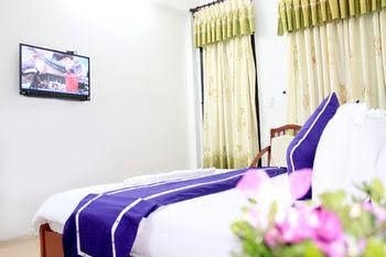 Ngoi Nha Xanh1