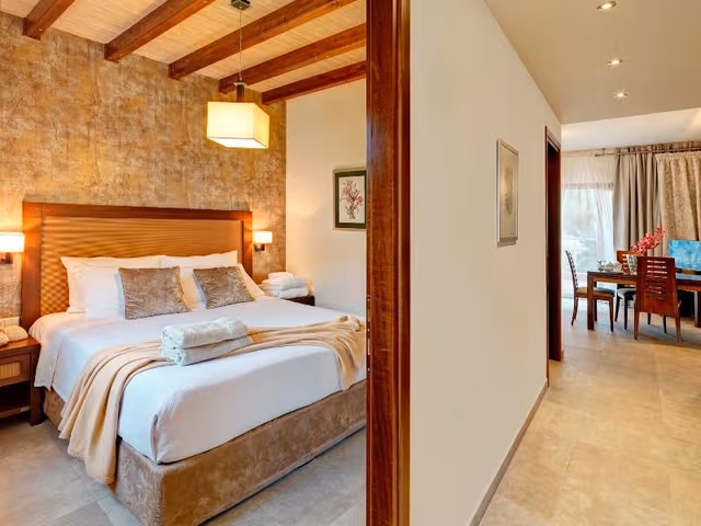 JUNIOR SUITE BEACH FRONT