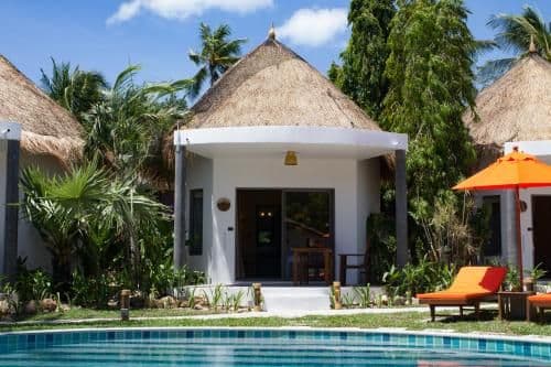 Deluxe Poolside Bungalow