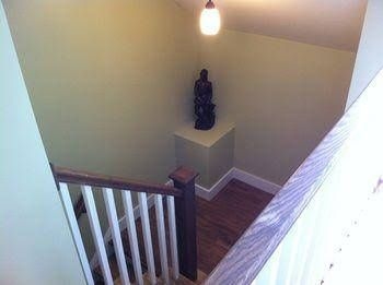 Colonial Charm Inn2