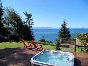Orca Pass by BC Island Vacation Homes