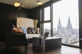 Richwell Hotel4