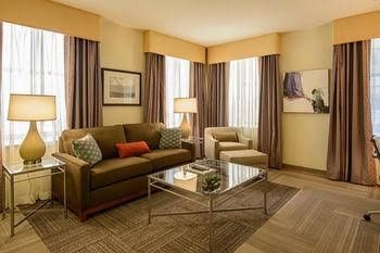 Luxiasuites City Center0