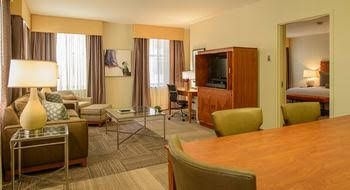 Luxiasuites City Center1