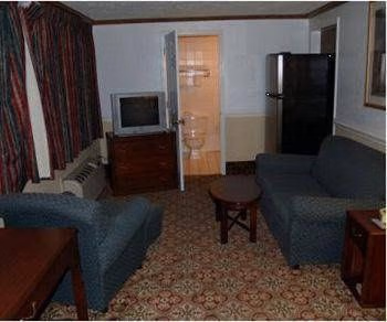 Budget Inn of Tazewell County2