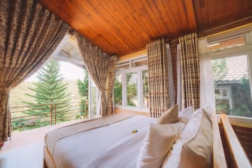 Deluxe Bungalow