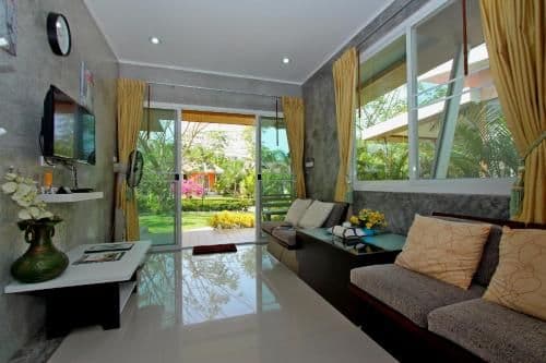 Deluxe Bungalow with Garden View
