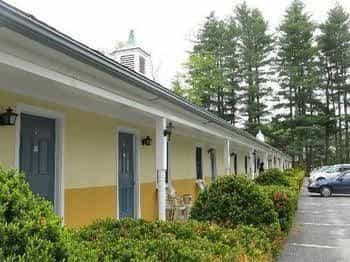 Lantern House Motel