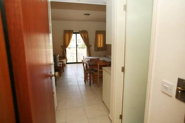 APARTMENT ONE BEDROOM