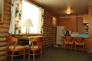 Island Acres Resort Motel1
