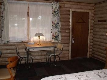 Island Acres Resort Motel4
