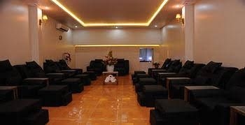 Bezel Hotel0