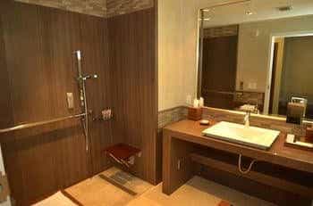 Royal Blues Hotel