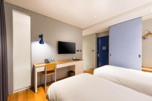 Urban Twin Room