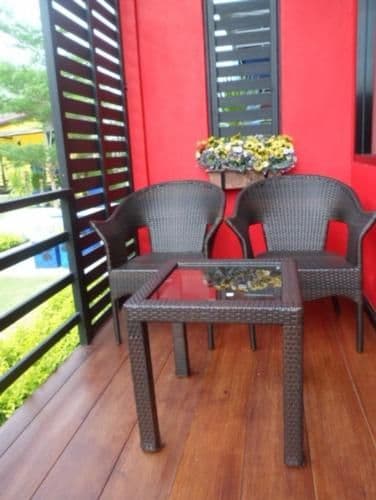 Family Room with Garden View