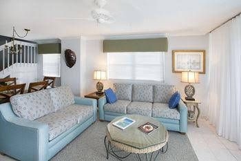 Silver Sands Condominiums0