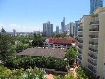 Thornton Tower Apartments4