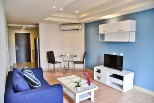 Deluxe Two-Bedroom Apartment