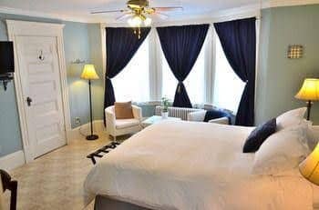 Island Home Bed and Breakfast Island Home Bed and Breakfast
