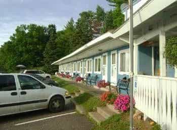 Carla's Inn and Restaurant