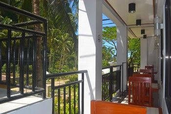 Swiftlets Inn0