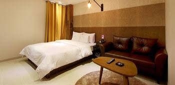 To Heaven Hotel1