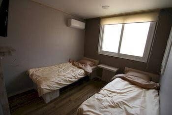 Grape Garden House - Hostel0