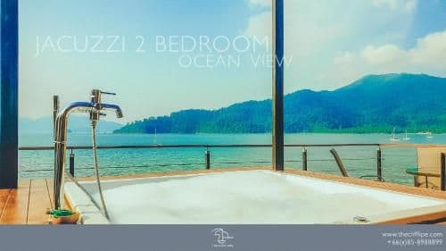 Two-Bedroom Jacuzzi Family Ocean View