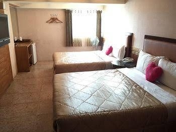 Funzy Hotel4
