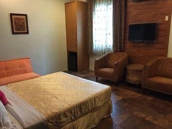 Funzy Hotel3