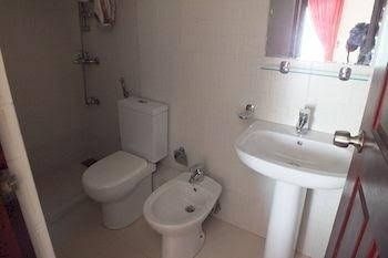 Penguin Luxury apartment2