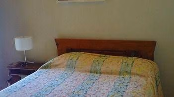 Tropical Bed & Breakfast2