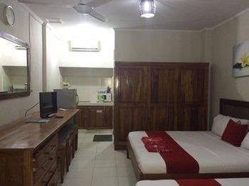 Secret Garden Inn0
