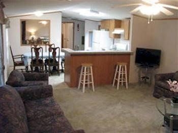 Green Valley Resort2