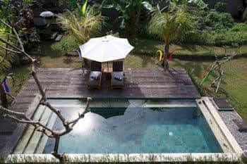 Villa crEATe LUV PLAY Villa crEATe LUV PLAY