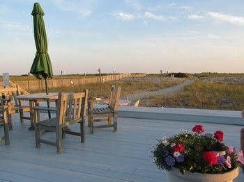 East Harbour Motel & Cottages2